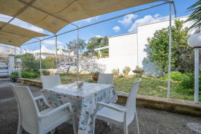 Dimora Del Mare Near The Sea - Happy Rentals